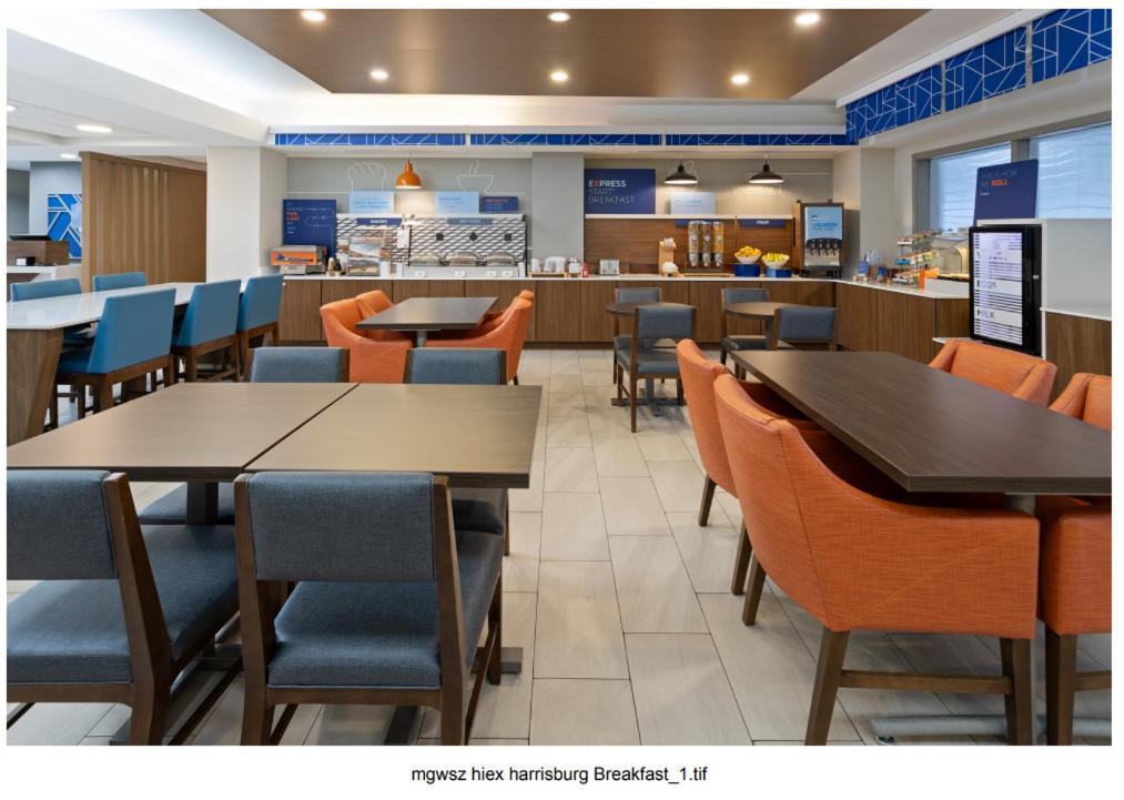 Holiday Inn Express Harrisburg I-81 - Hershey By Ihg Manadahill Exterior foto